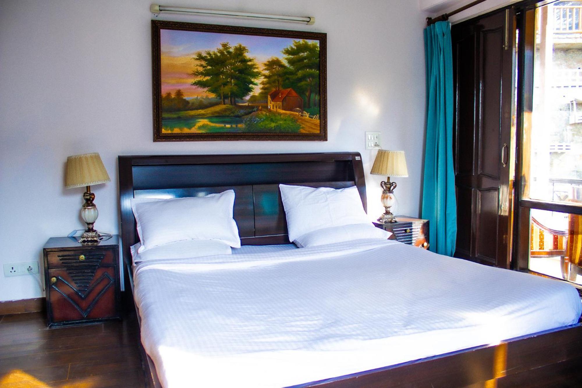 Whispering Pines Villa Shimla Exterior foto